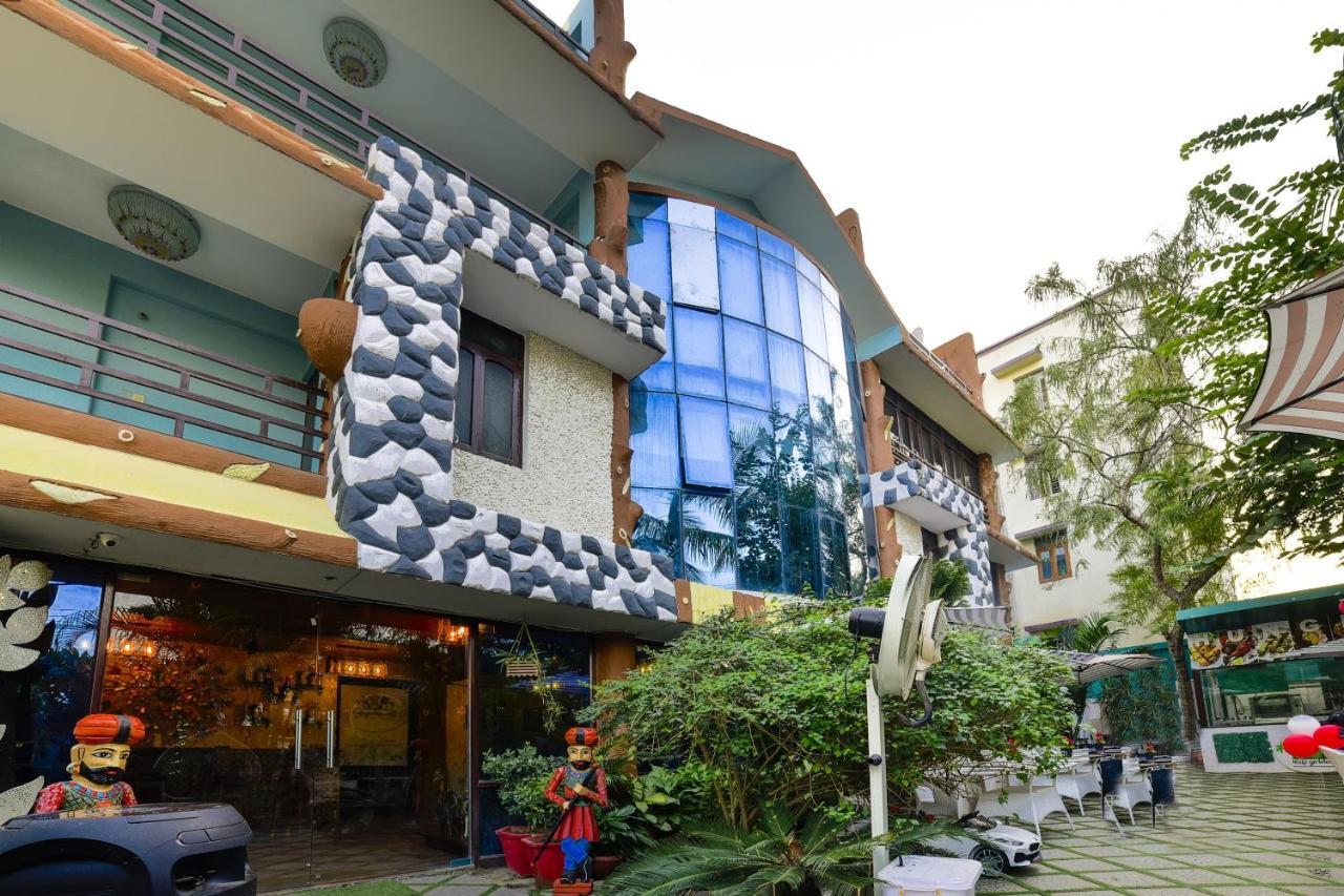 Oyo Cafe Garden Villa Патна Экстерьер фото